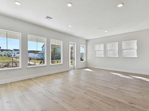 The Waterline - Family Room