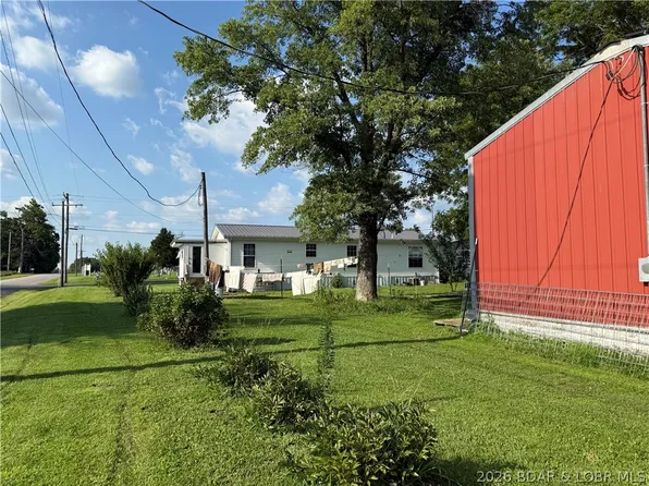 244 W Saline St, Tipton, MO 65081