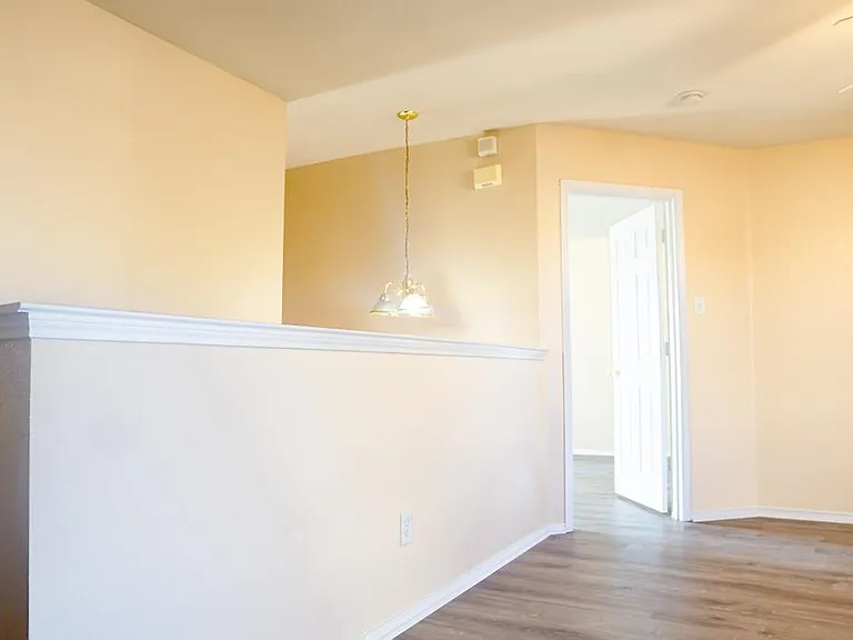 1102 Deedee Creek Dr — Photo 12