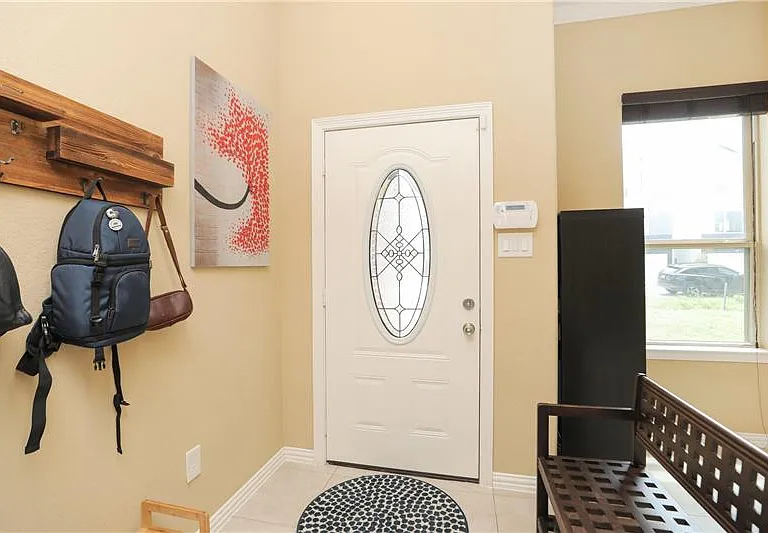 6615 Goldspier St — Photo 3