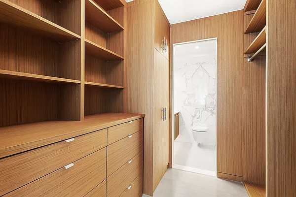 Rented by Compass | media 41