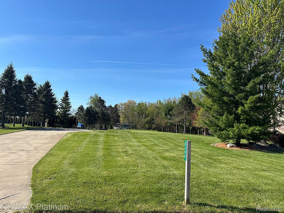 1st image of 4299 Lake Farms Ct