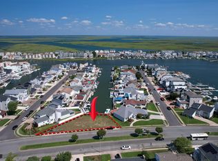 105 Lagoon Blvd, Brigantine, NJ 08203