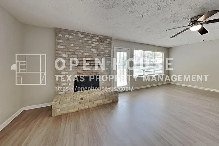 3 bed, 2.0 bath, 1757 sqft, $1,925 — Photo 3