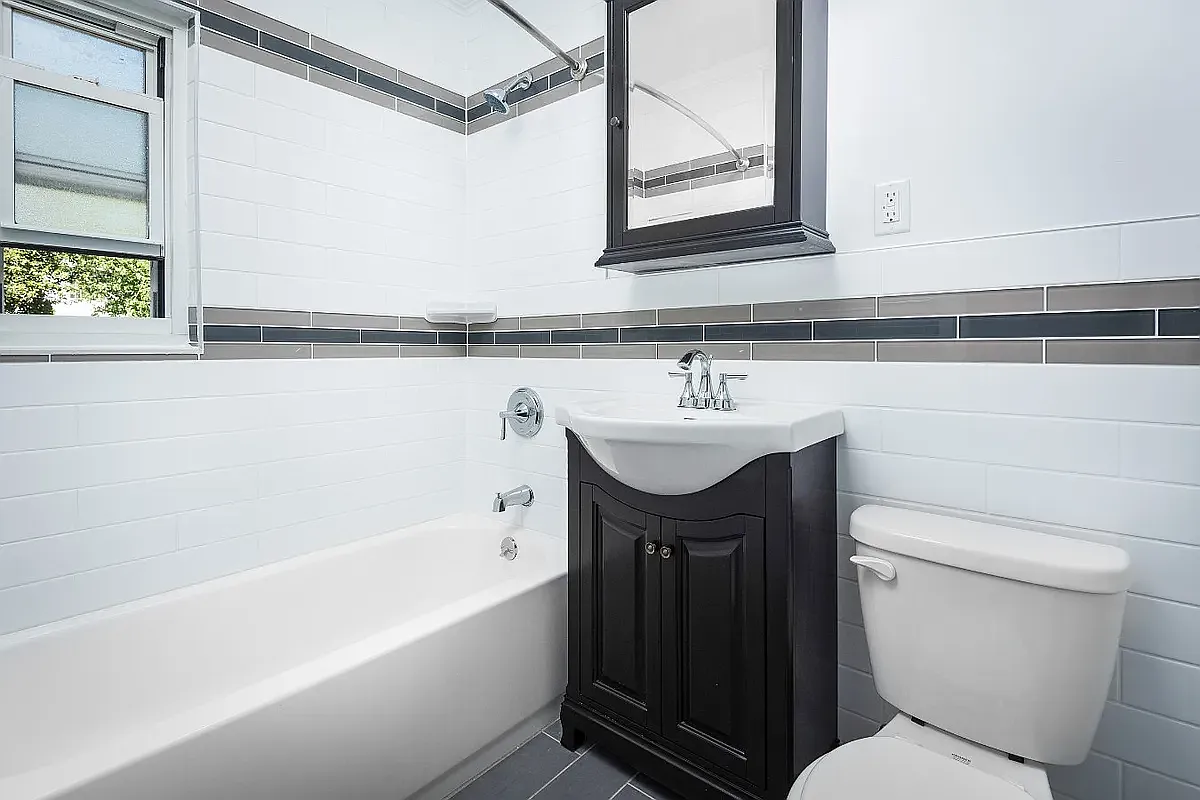 Livingston Terrace — Photo 4