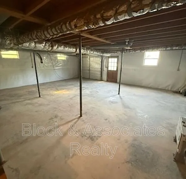 7176 New Hope Rd — Photo 10