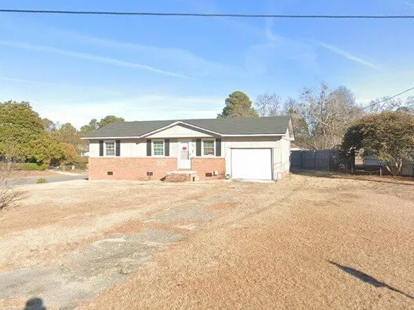 6403 Winthrop Dr #1, Fayetteville, NC 28311