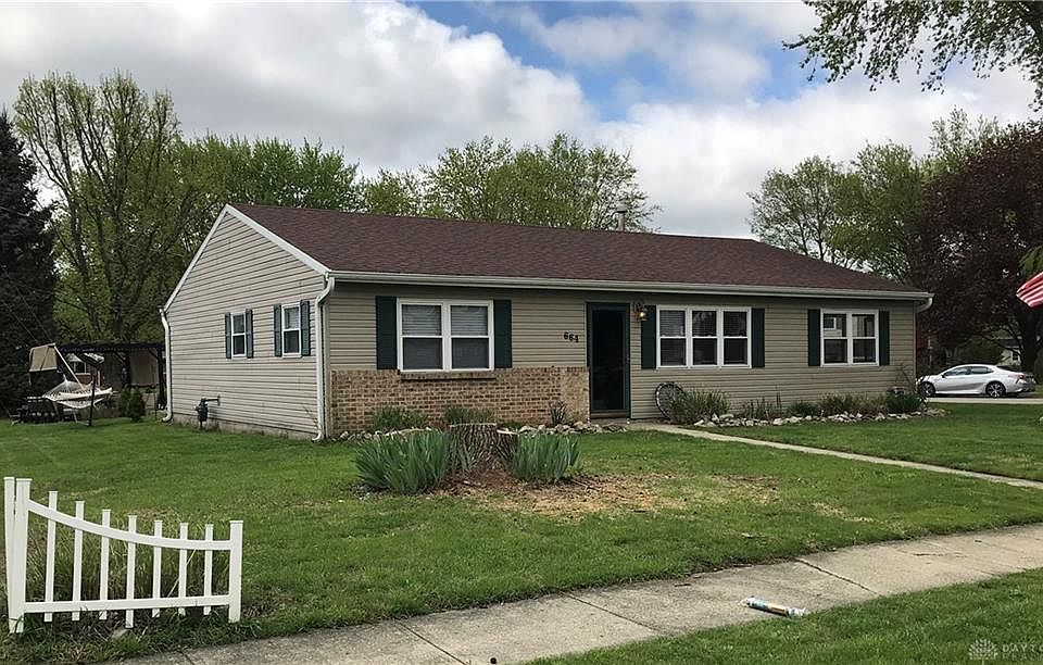 1st image of 664 Marshall Dr