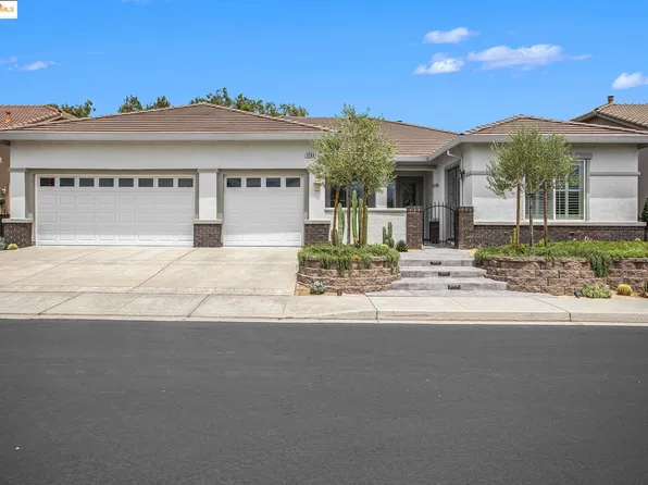 1283 Saint Edmunds Way, Brentwood, CA 94513