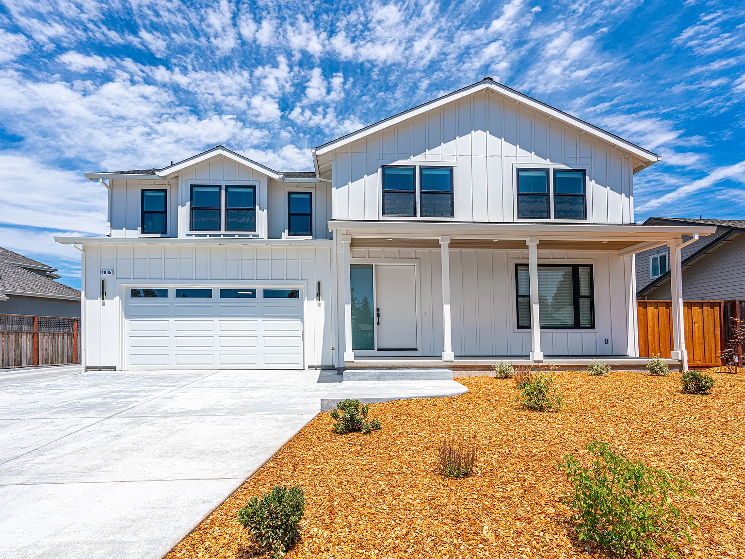 3 bed, 2.5 bath, 1698 sqft, $4,000 — Photo 1