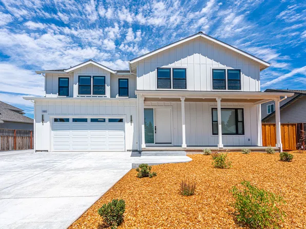 1905 Sansone Dr, Santa Rosa, CA 95403