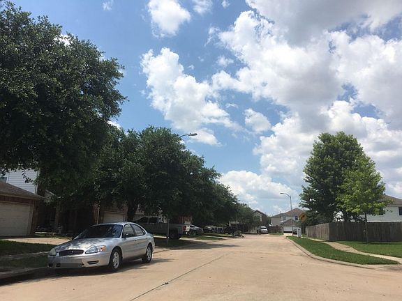 5th image of 7423 Cragmont Bridge Dr