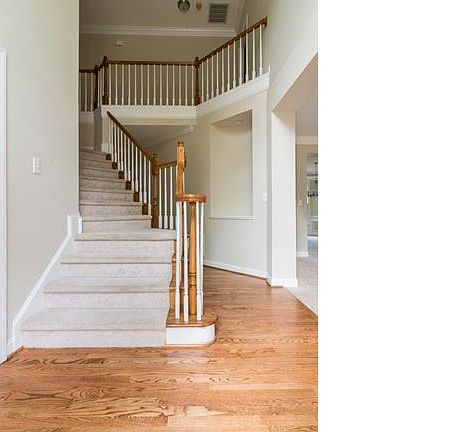 2nd image of 408 Pondview Ct