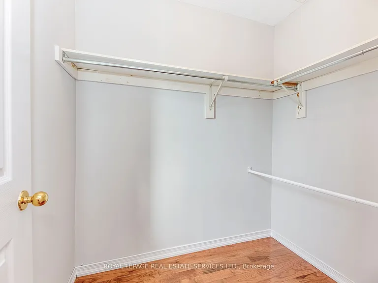 1835 McCoy Ave — Photo 23