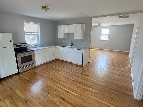 2nd image of 8628 Bodkin View Dr #B