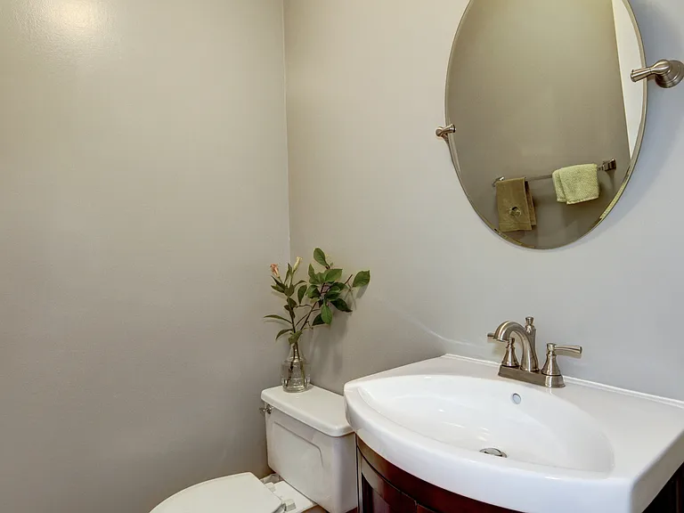 13 Avalon Ct — Photo 16