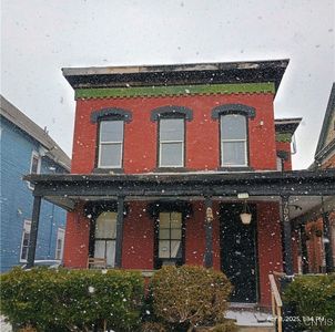 708 Catherine St, Syracuse, NY, 13203