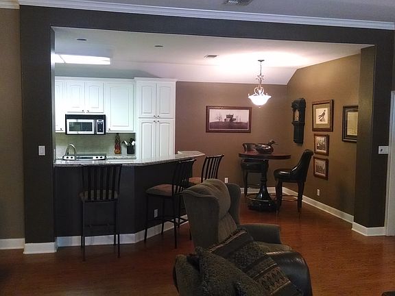 5th image of 122 Tradewind Dr