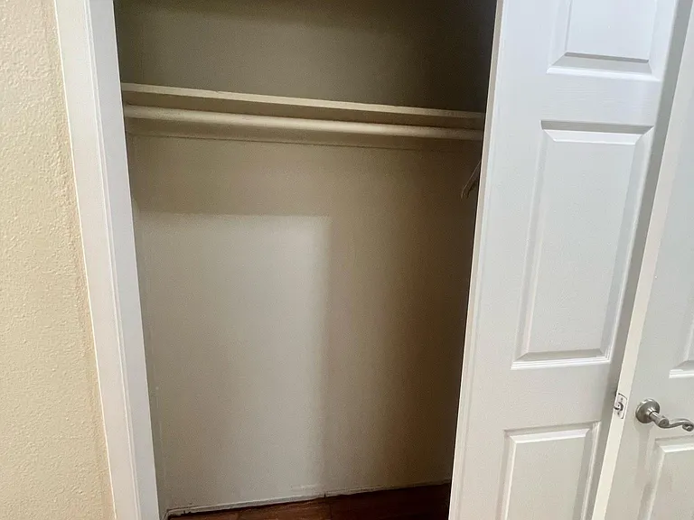 34833 Warwick Ct — Photo 26