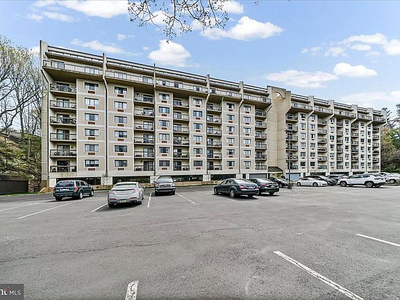 2nd image of 800 Avondale Rd APT 5Q