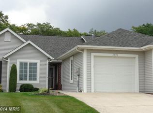 3894 Farmstead Dr, Fayetteville, PA 17222