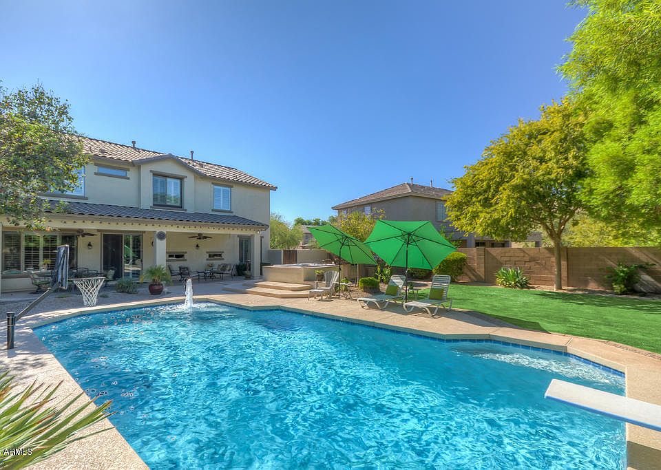 1st image of 4350 E Vallejo Ct