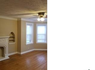 6037 N Mozart St APT 2, Chicago, IL 60659
