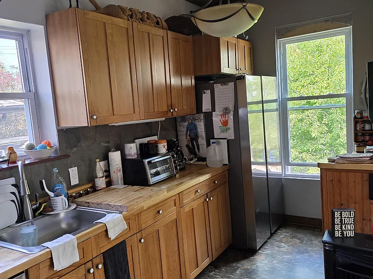 5905 Elgin St #2 — Photo 31