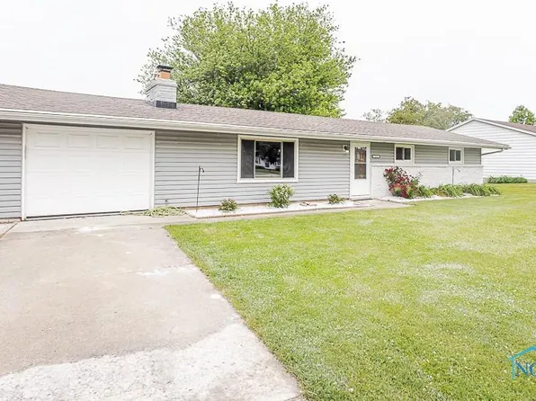2941 Seaman Rd, Oregon, OH 43616