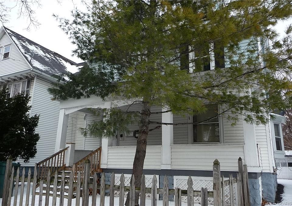 2nd image of 248 Parsells Ave