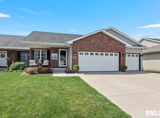 4806 Chestnut Dr, Springfield, IL 62711