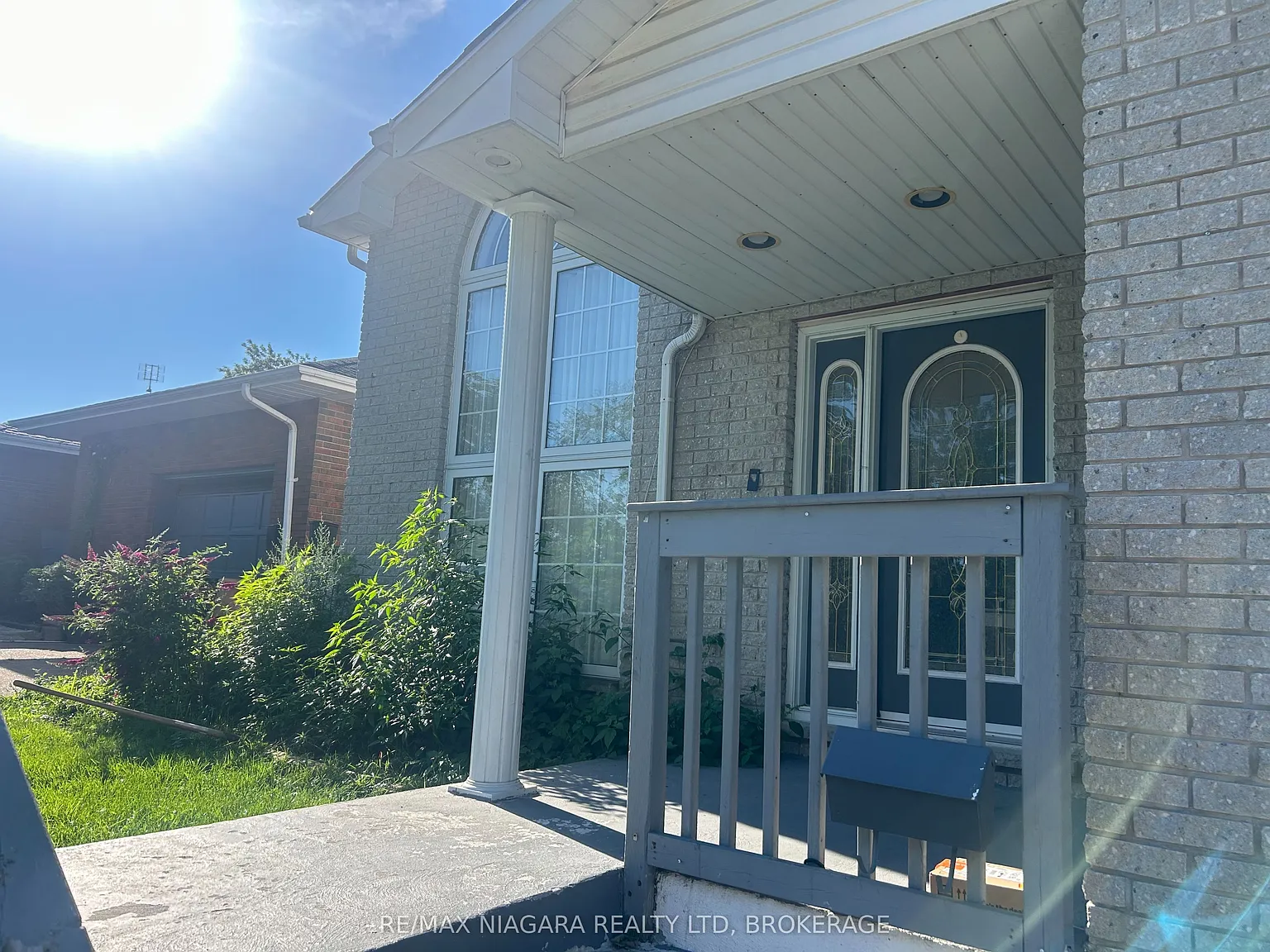 3 bed, $2,500 — Photo 2