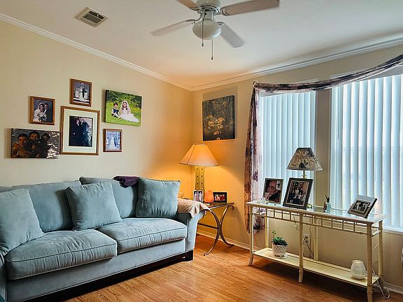 2nd image of 223 Arbor Ln