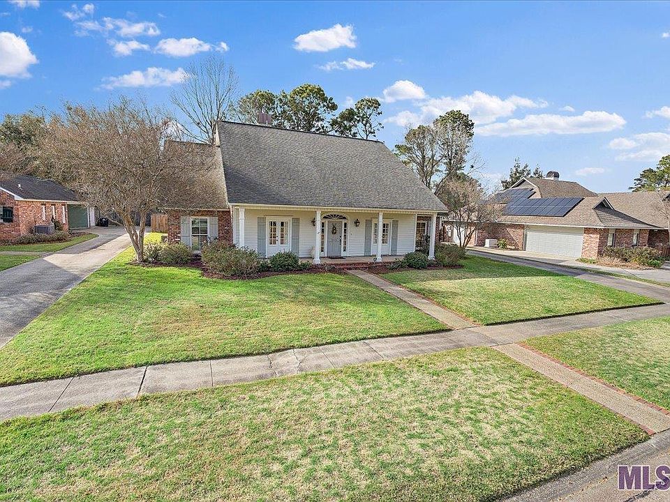 325 W Woodgate Ct, Baton Rouge, LA 70808 Zillow