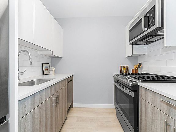 4th image of 800 Flatbush Ave APT 715
