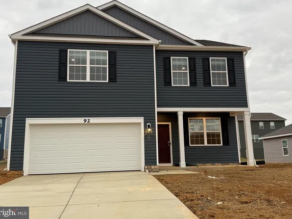 92 Call Ct, Martinsburg, WV 25403