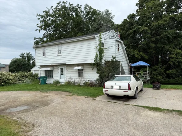 4916 W Ridge Rd, Erie, PA 16506