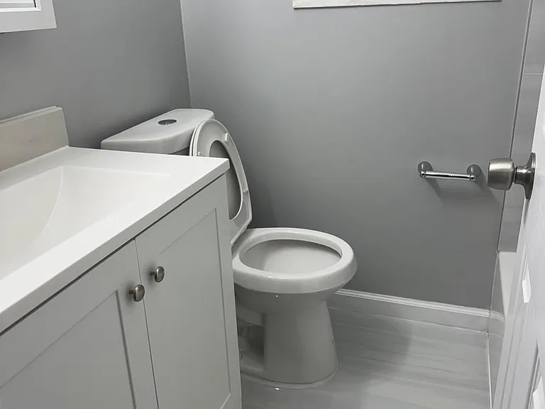 1009 S Marlyn Ave — Photo 19