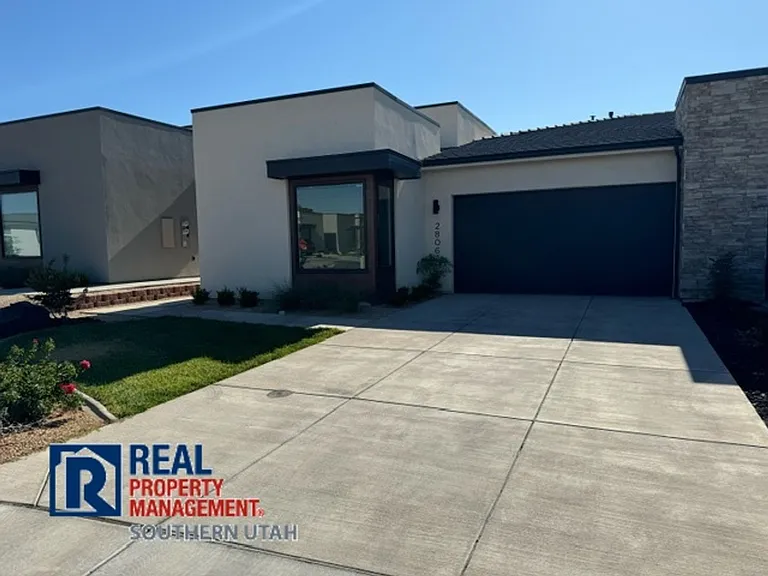 2806 E Church Oak Dr — Photo 1