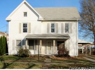220 W 2nd Ave, Monmouth, IL 61462