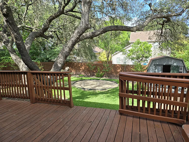 9926 Sandbrook Hl — Photo 17