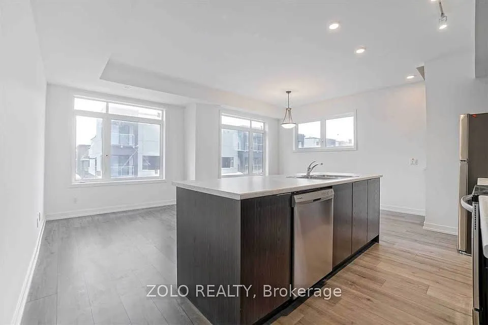 2 bed, $3,050 — Photo 3