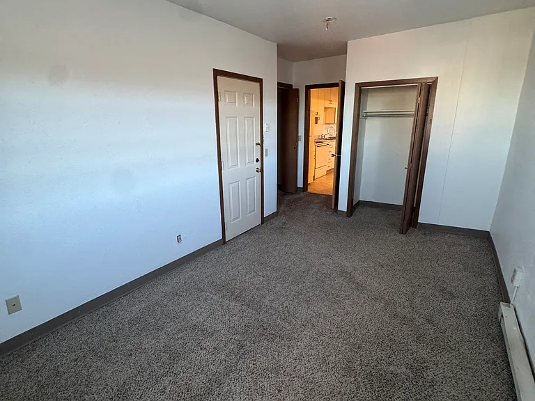 26 Main St N #4 — Photo 9