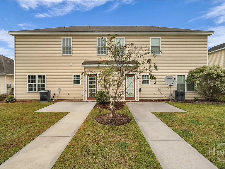 411 Olde Ivey Sq — Photo 35