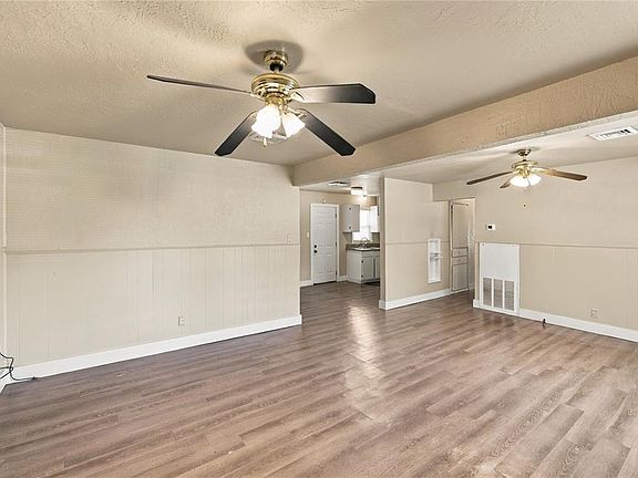 4th image of 154 Blackburn Blvd