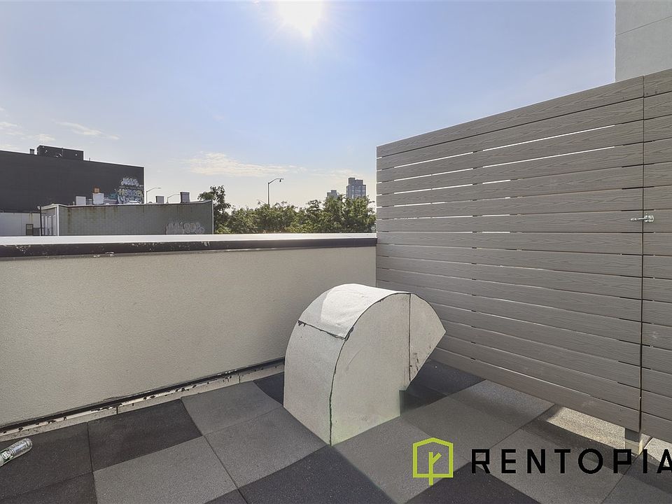 1st image of 411 Meeker Ave #606D