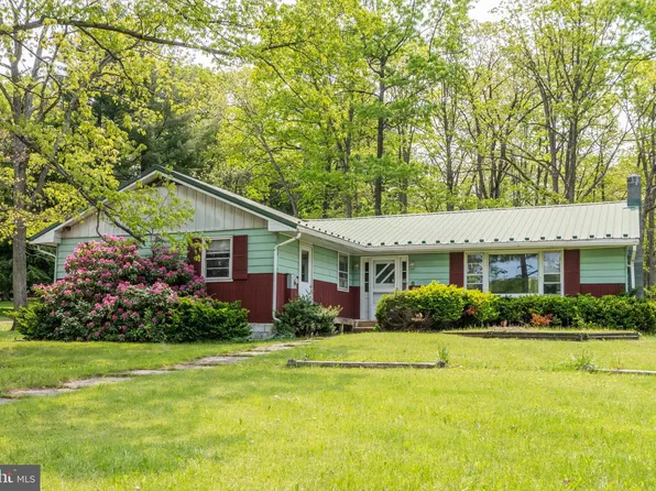 5914 State St, Oakland, MD 21550