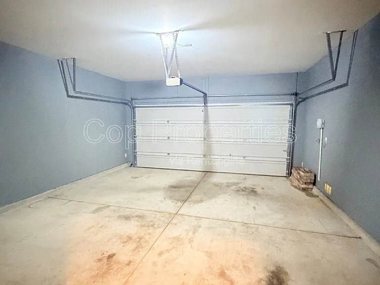 11439 Impressive Way — Photo 28