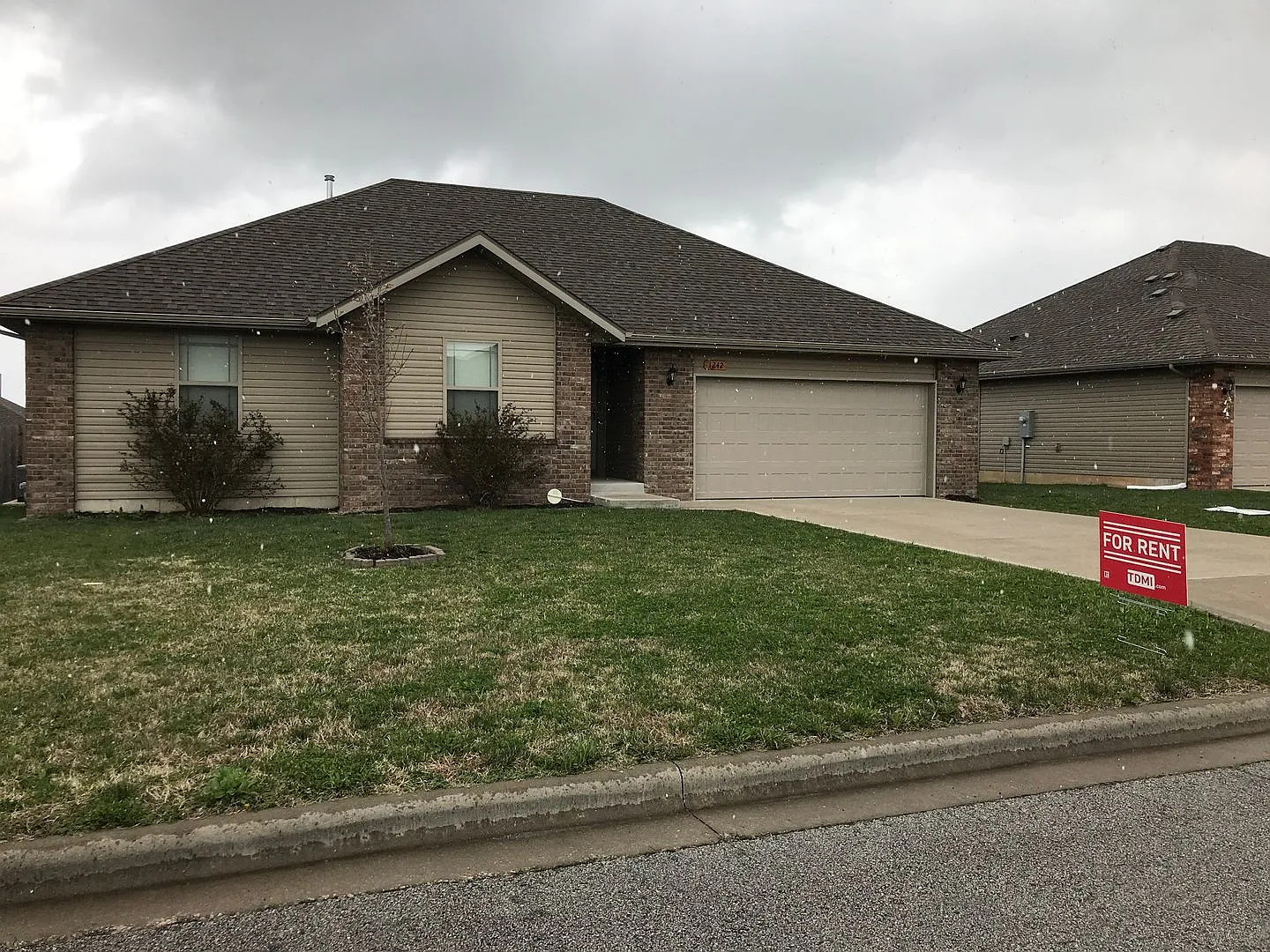 Very clean Ranch house nestled on the outskirts of Republic — Photo 1