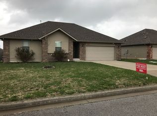 1242 S Calabria Ave, Republic, MO 65738